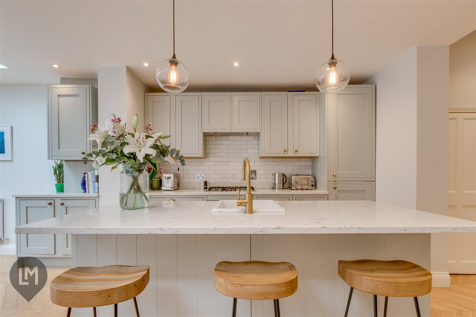 Property Image 8be11202-63c4-49c7-afdd-1096c9b88679