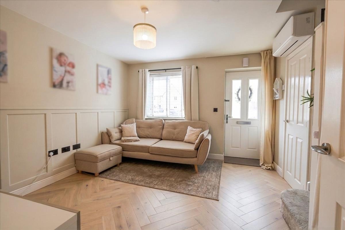 Property Image 8be5cf5d-b22d-42c3-a9bf-c234e05a6600