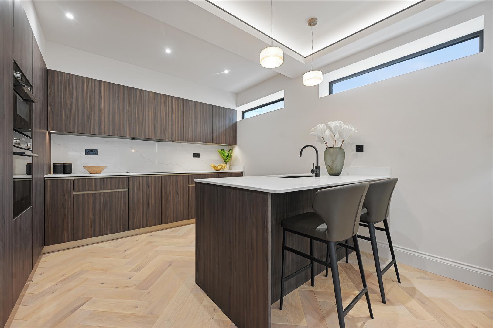 Property Image 8bed7423-b025-4d1c-b51c-15b5935e81ff