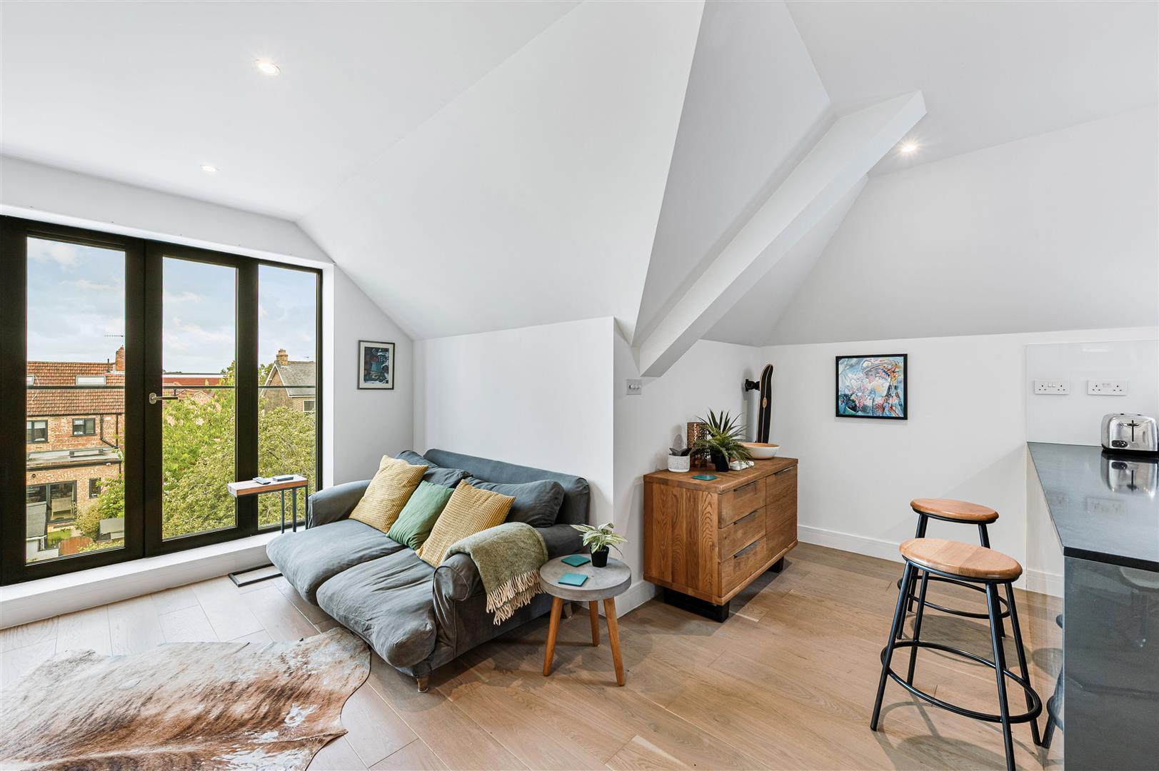 Property Image 8bf542c8-bda7-49b7-9cfb-5e356befacb8