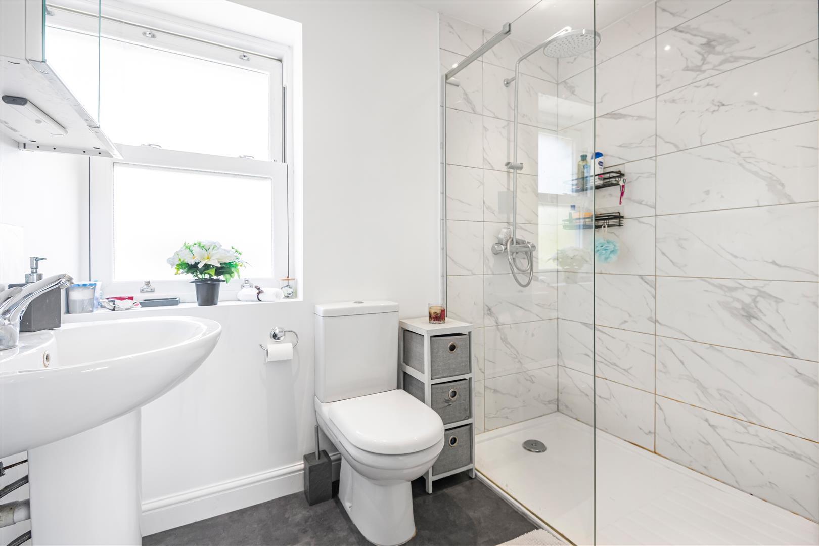 Property Image 8bf8e422-2e90-4d85-9e93-b235804755d0