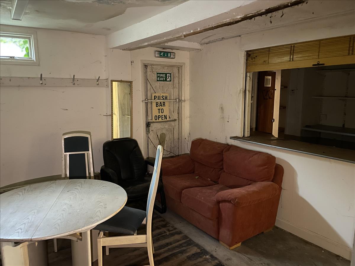 Property Image 8bf992d6-bcaf-456a-b5c0-927db4502c9a