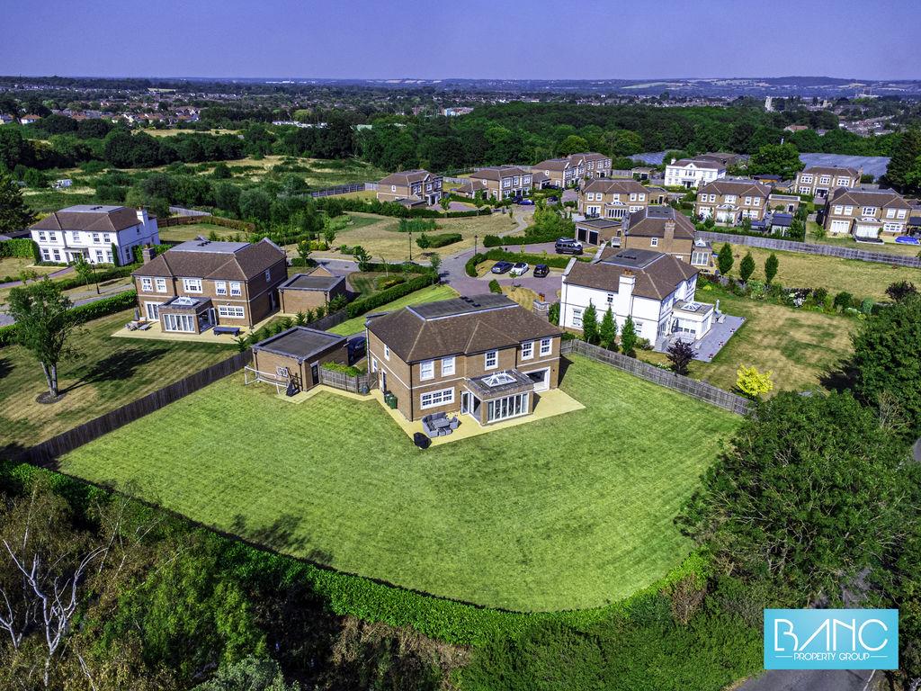 Property Image 8bfa8dbc-4d9f-4ba9-b30f-1a9f914474b9