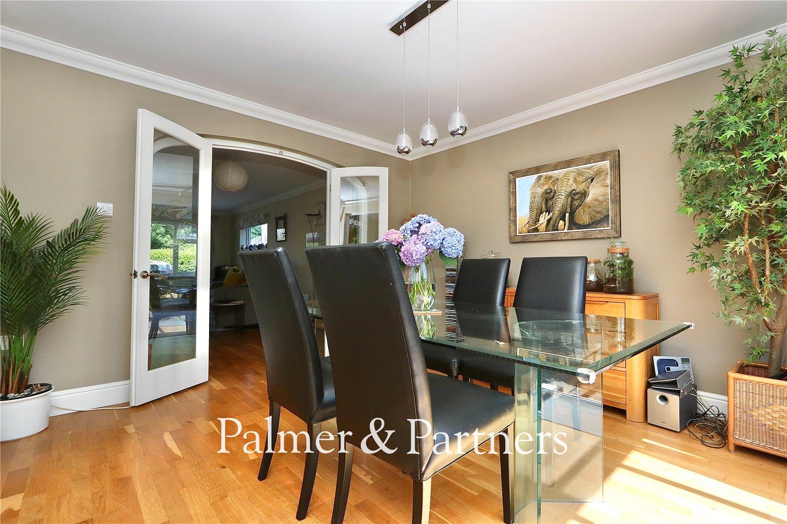 Property Image 8c024431-e2b4-4c07-bb81-4c769642dc47