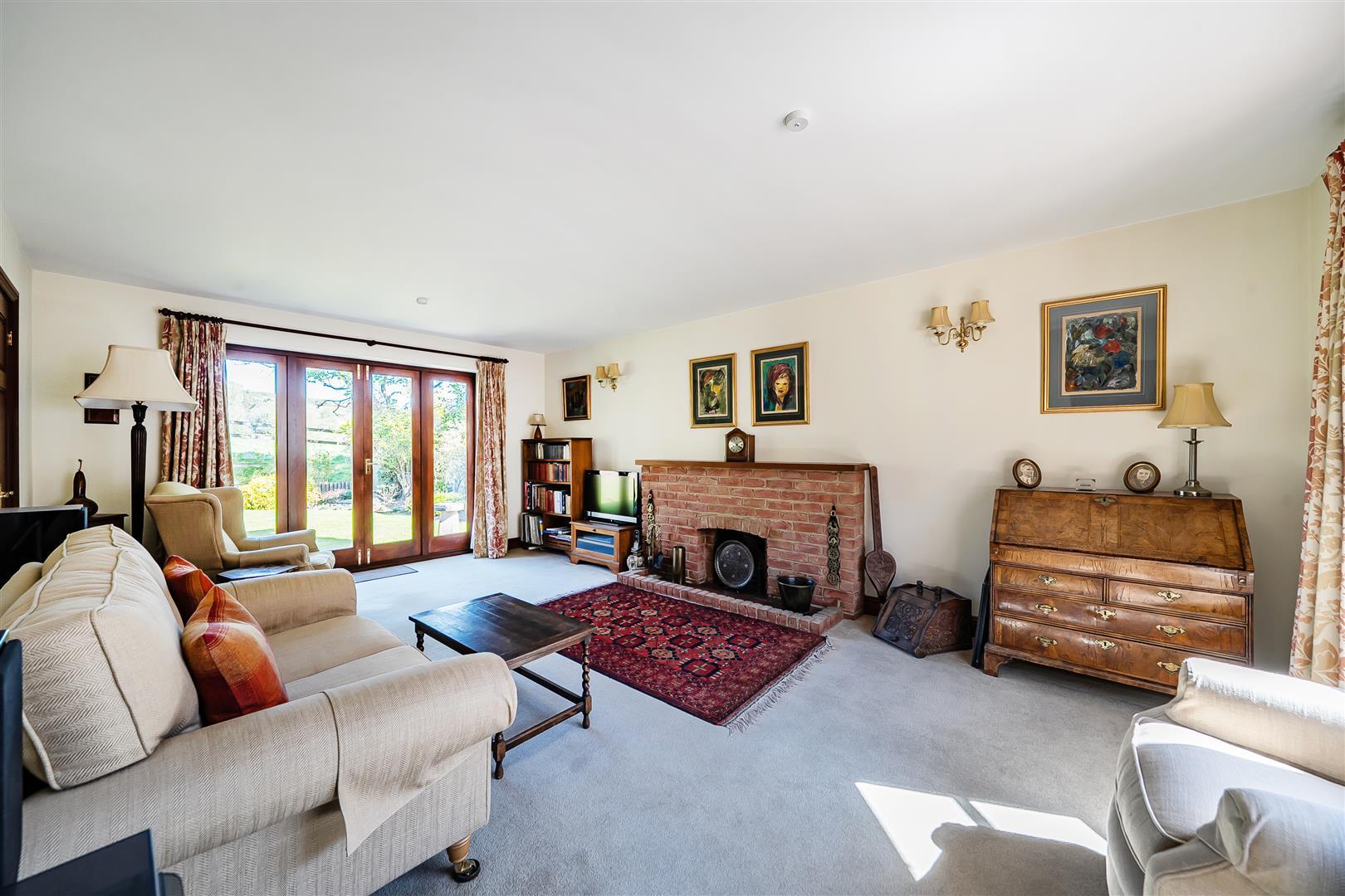Property Image 8c03c65f-ccae-4f04-8c18-960d6628a5da