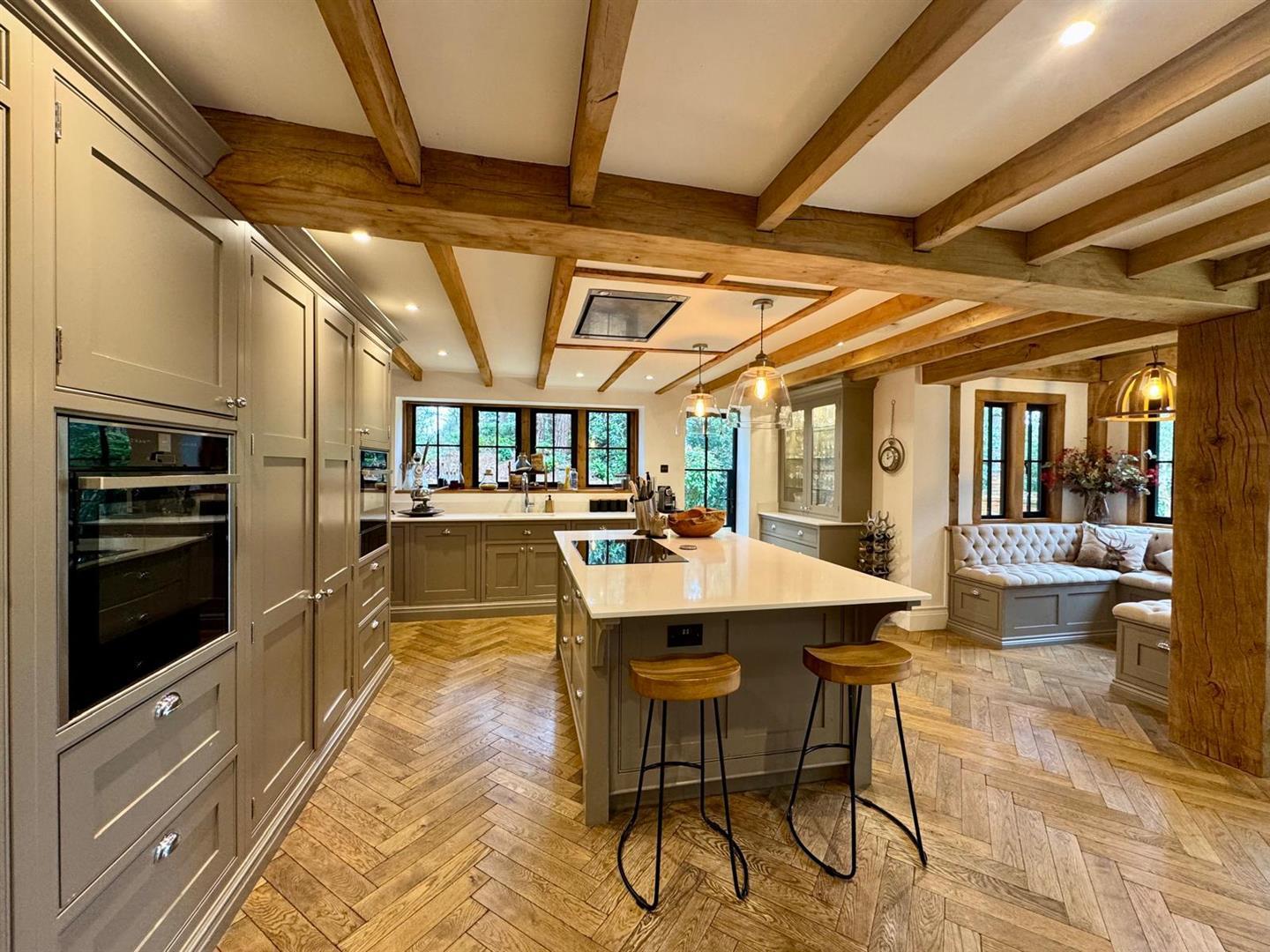 Property Image 8c05f999-edad-48da-9a2f-cbc52bdcbe89