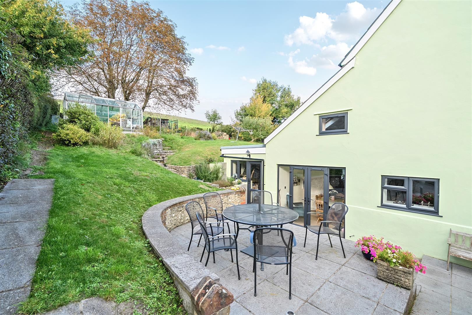 Property Image 8c0b6dbb-3ebd-49de-9585-4c2a08e62f25