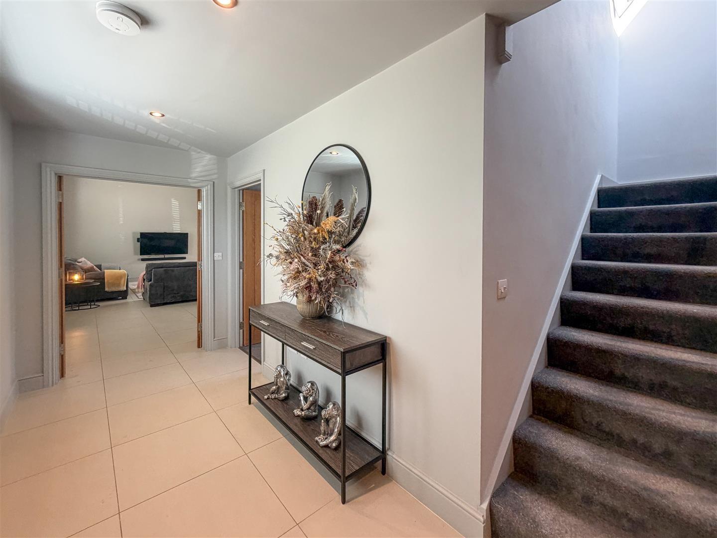 Property Image 8c15bfc3-4cca-43de-8642-7c5807cfb607