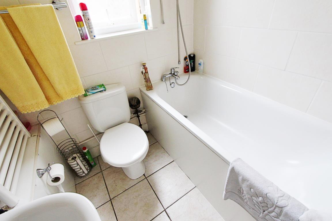 Property Image 8c26ef80-a35d-41cf-ae88-3d6e818f6639