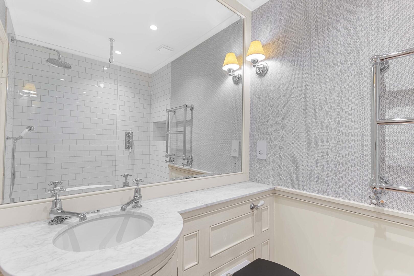 Property Image 8c27b7bd-47fb-40d2-855d-6c9f0fa1f66f