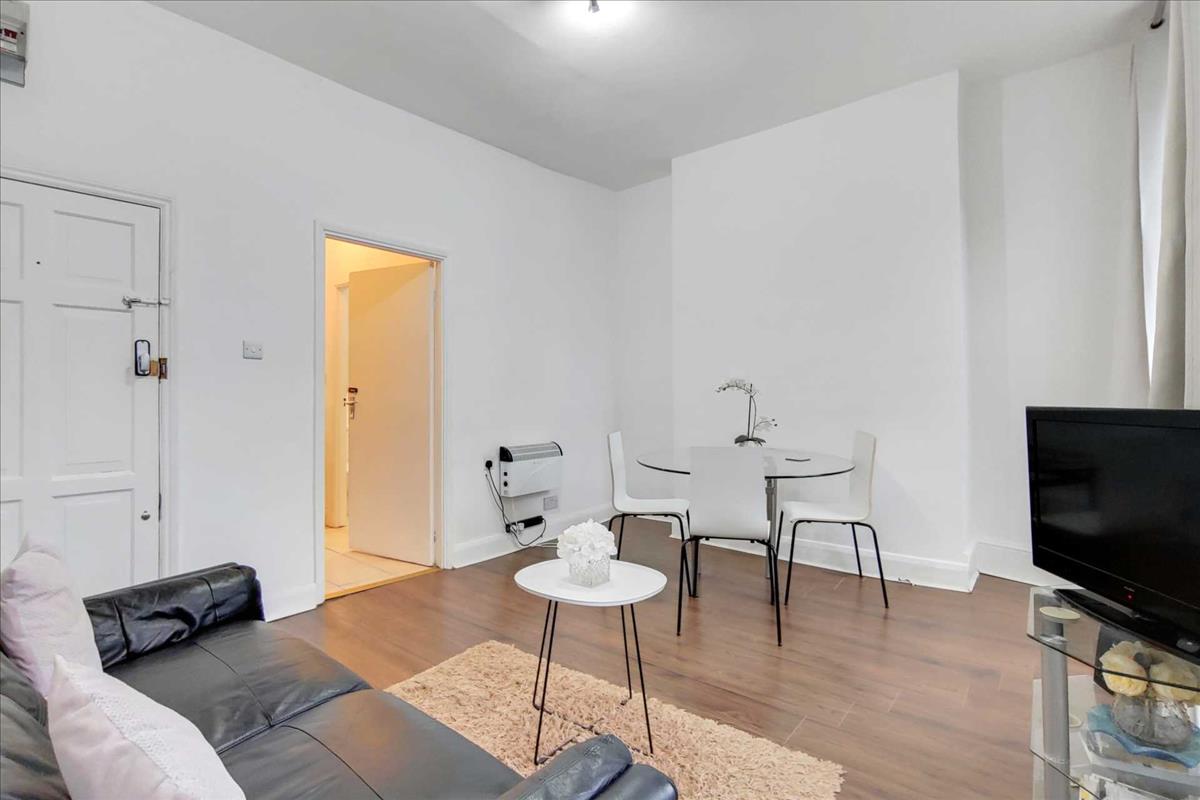 Property Image 8c2840b3-2690-4e9b-aeb8-77d3f6c68d28