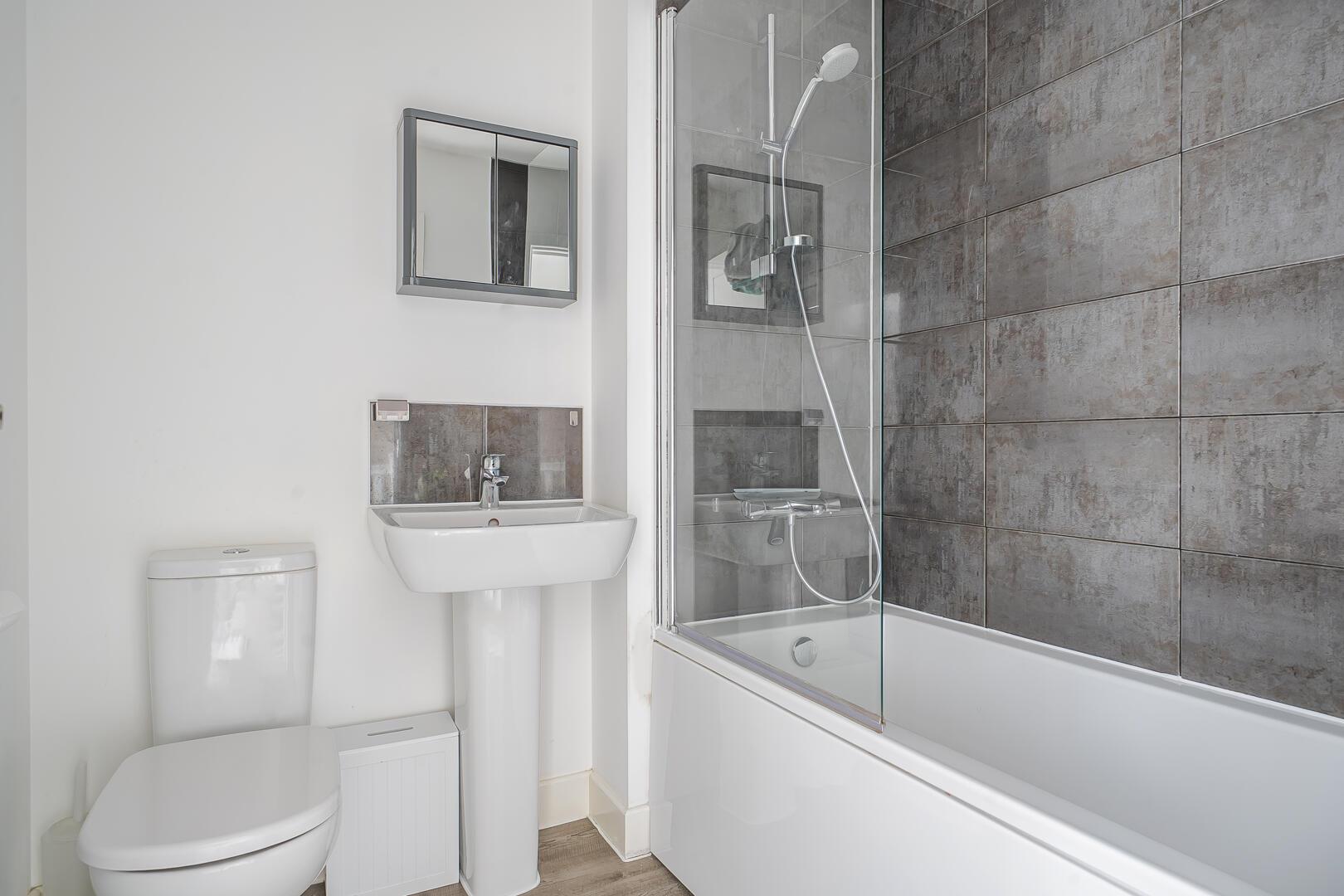 Property Image 8c37d12c-6710-485e-bbba-5c4d0943b60b
