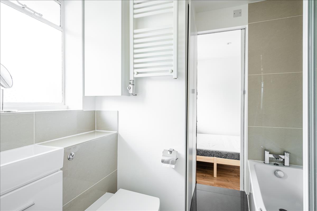 Property Image 8c383ebf-db65-48fb-993e-8b26c314db23