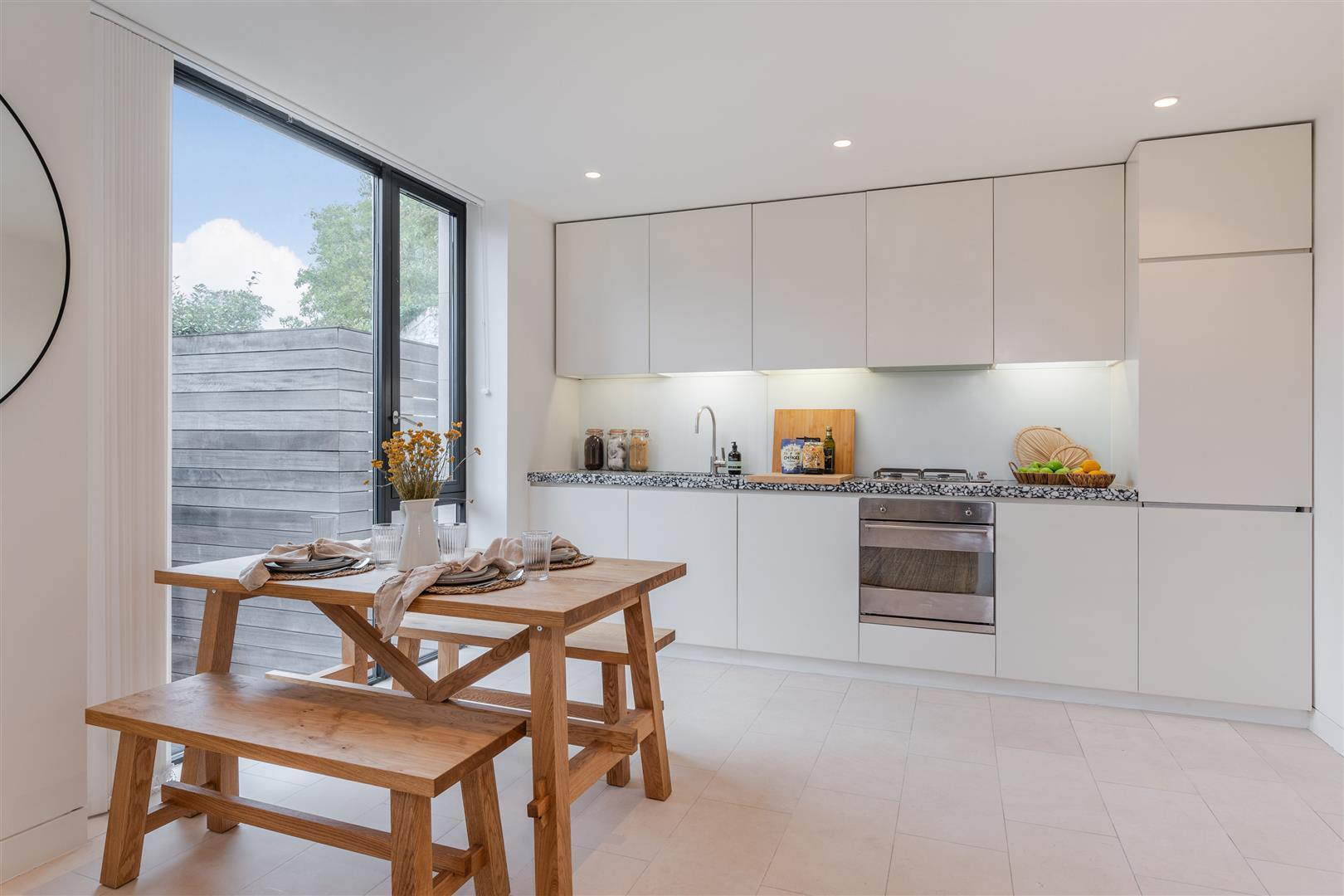 Property Image 8c3a69ae-cd4b-458c-8eff-2da018022039