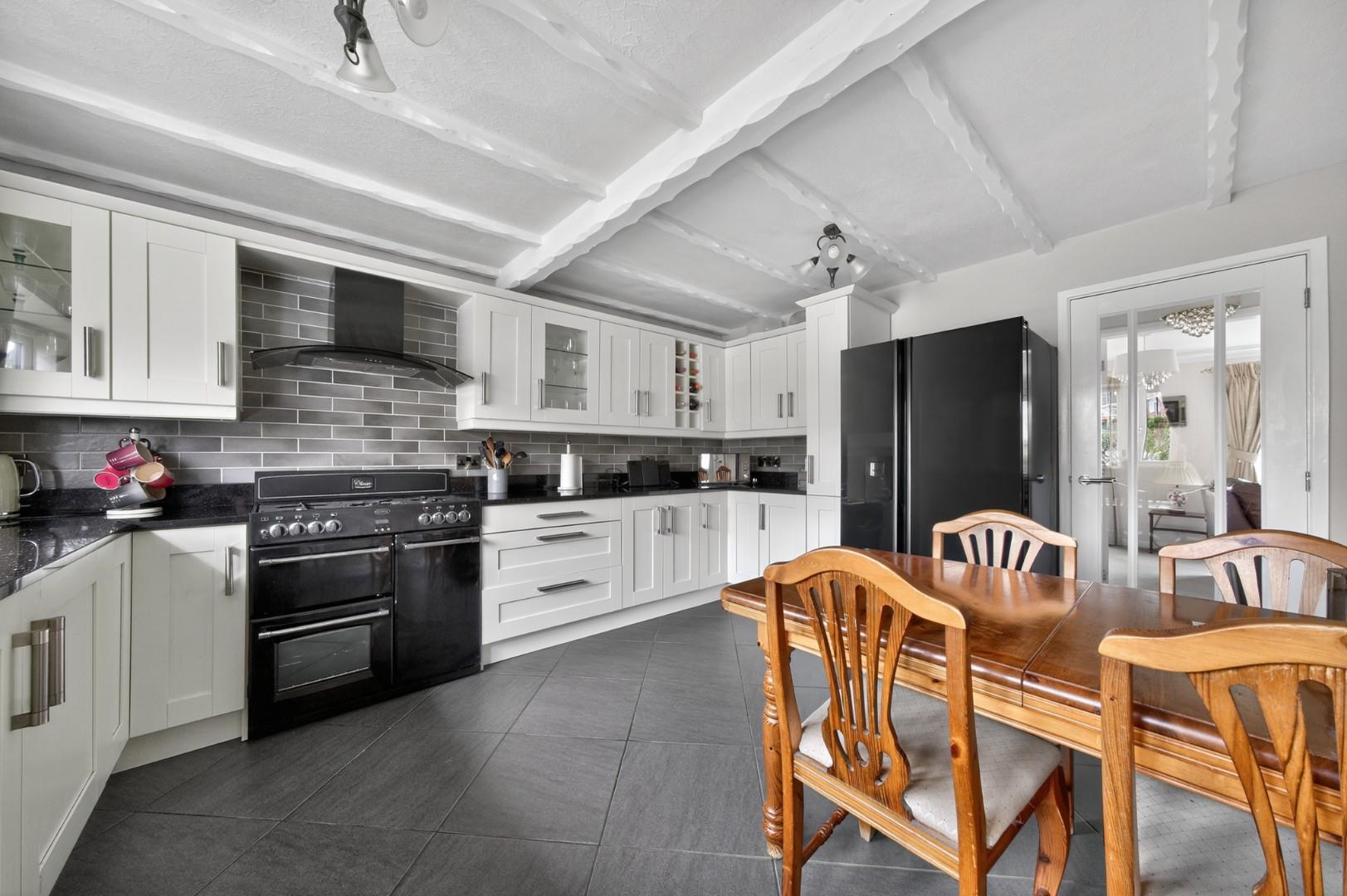 Property Image 8c3eb120-4d45-4463-9209-6eb054865f97