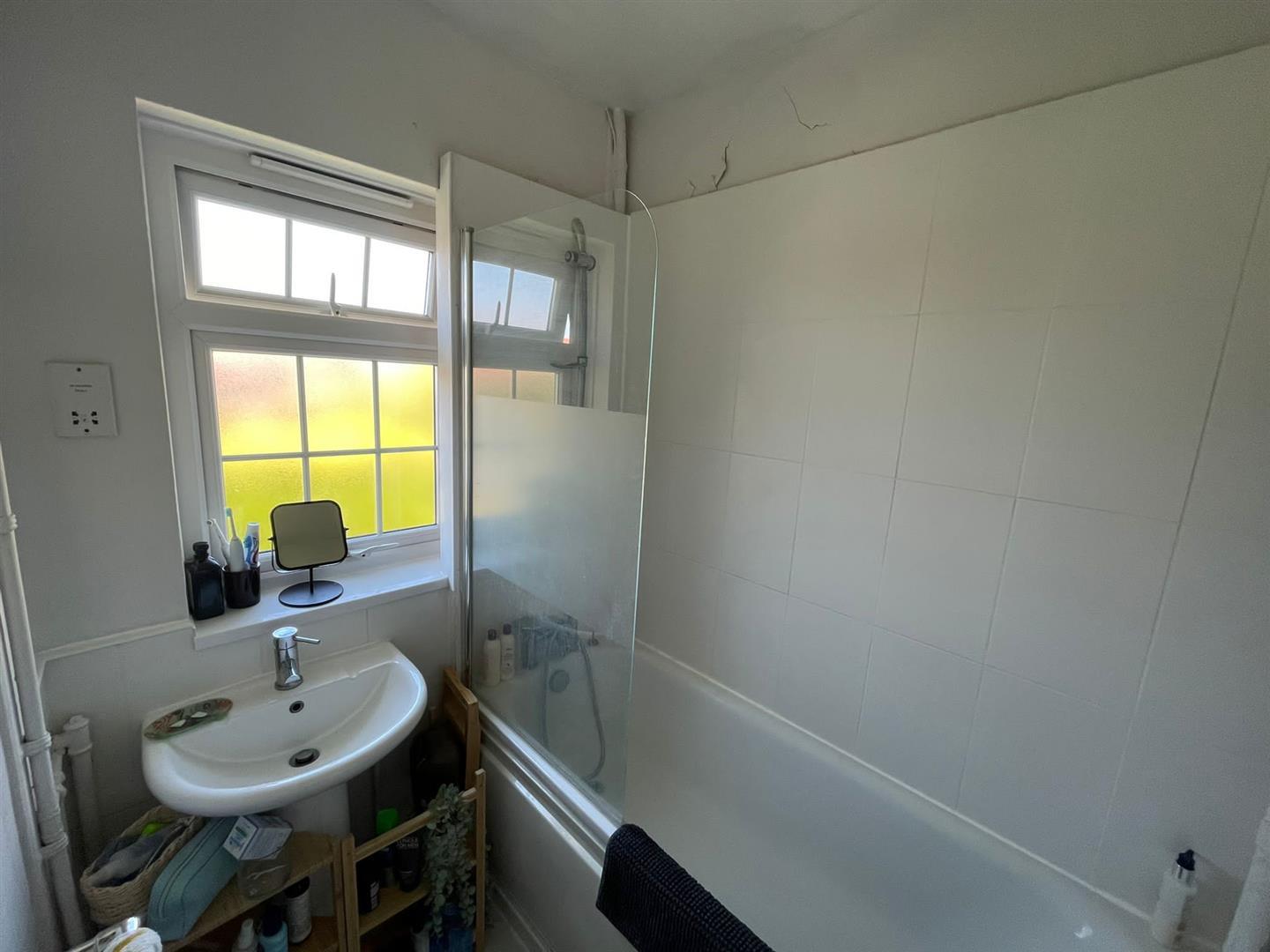 Property Image 8c412757-6bc5-4ddc-a6f4-92b311cd0534