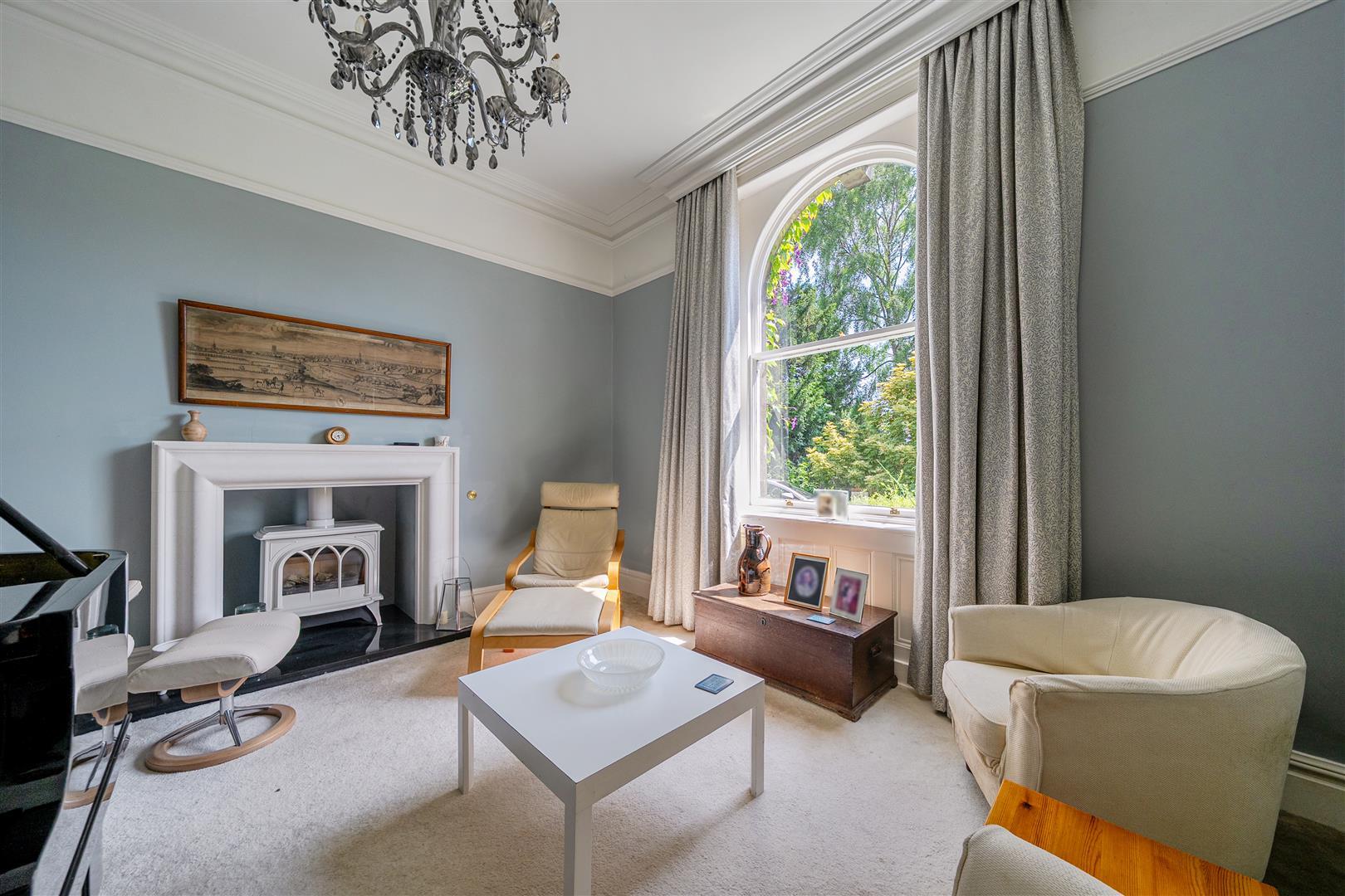 Property Image 8c4a43ef-2199-42fa-93da-0e9db2ff7a24