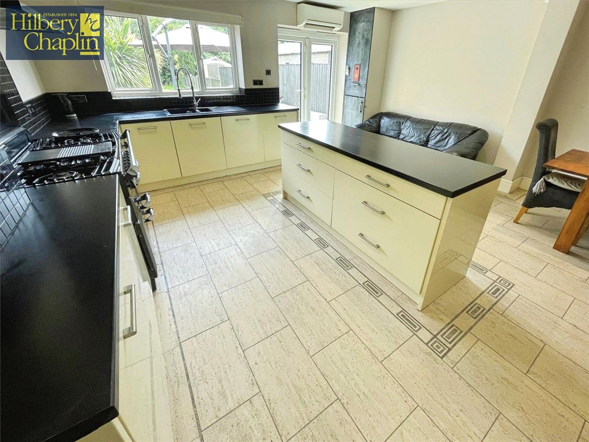 Property Image 8c51a1ee-1210-44f9-8b40-ef5cc6812a1b