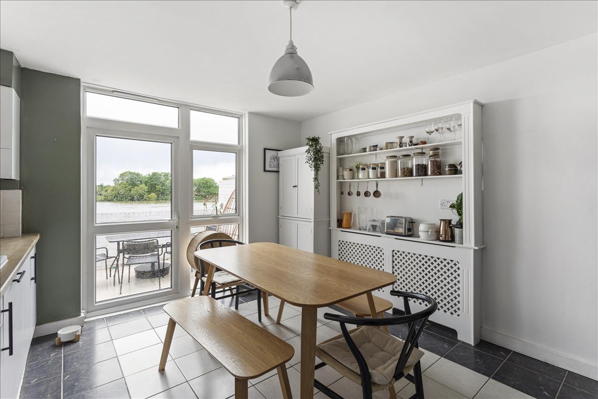 Property Image 8c590cf9-8444-4d50-aae9-0155922fdaf9