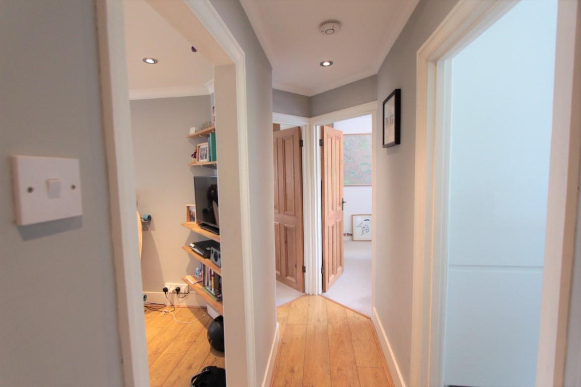 Property Image 8c591353-3bd6-4dd0-9358-84aa07f36951