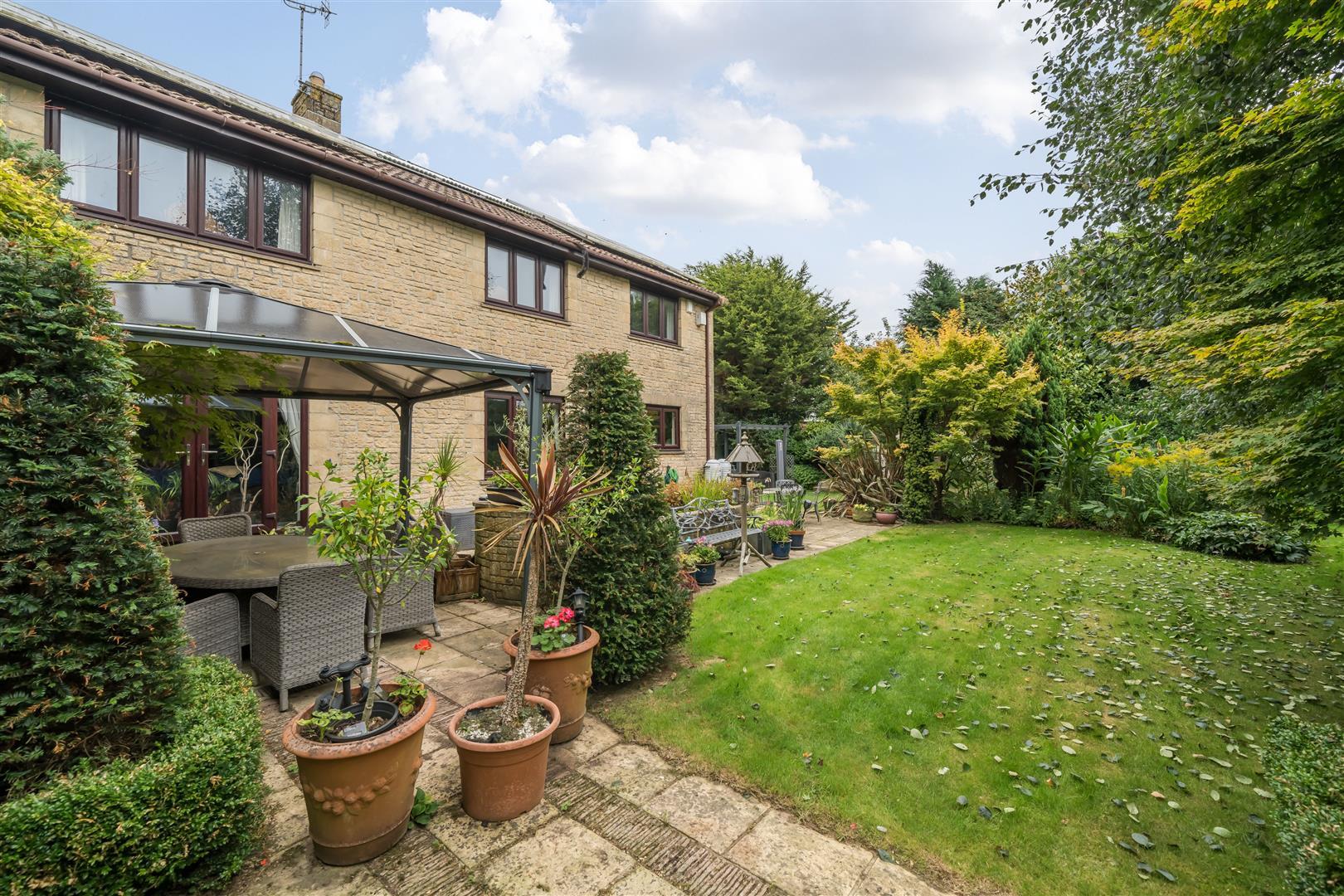 Property Image 8c59780a-fdca-4e74-9fda-a7c8d0c6143d
