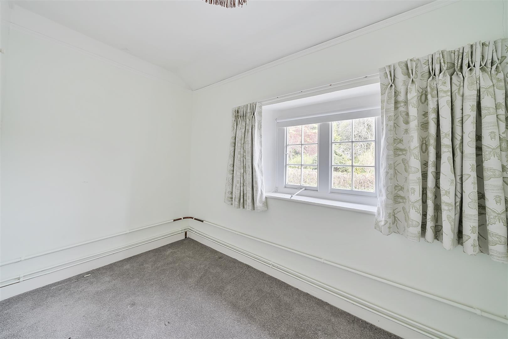 Property Image 8c5b183e-1bd9-405b-91e0-ba459c6d383a