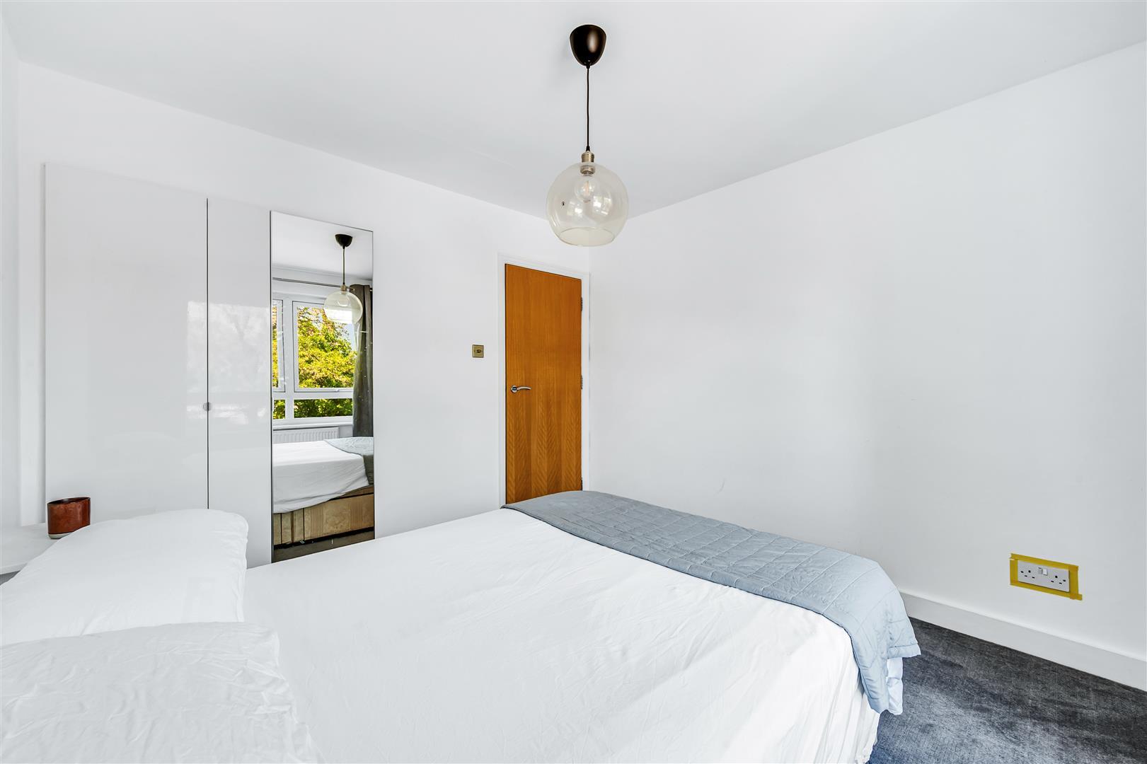 Property Image 8c5c2169-104c-46ba-a3a0-df439937db01