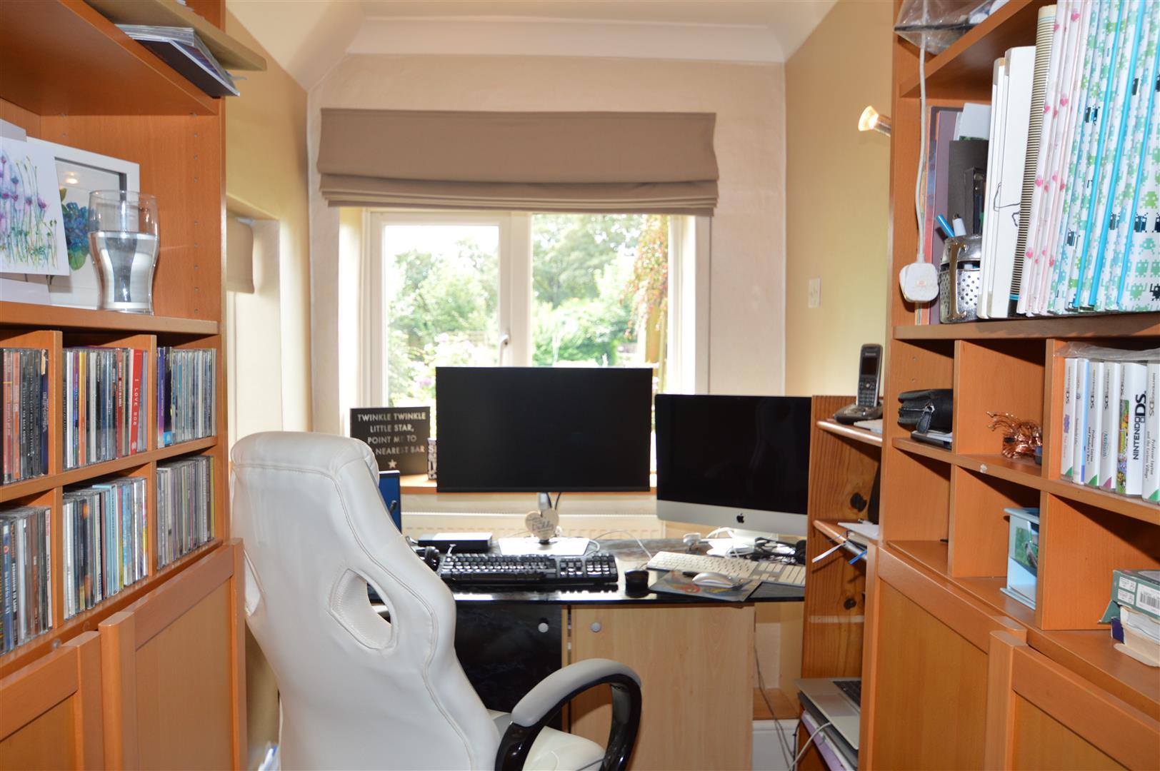 Property Image 8c603787-725c-43f6-9956-d6cebf6e2a9f