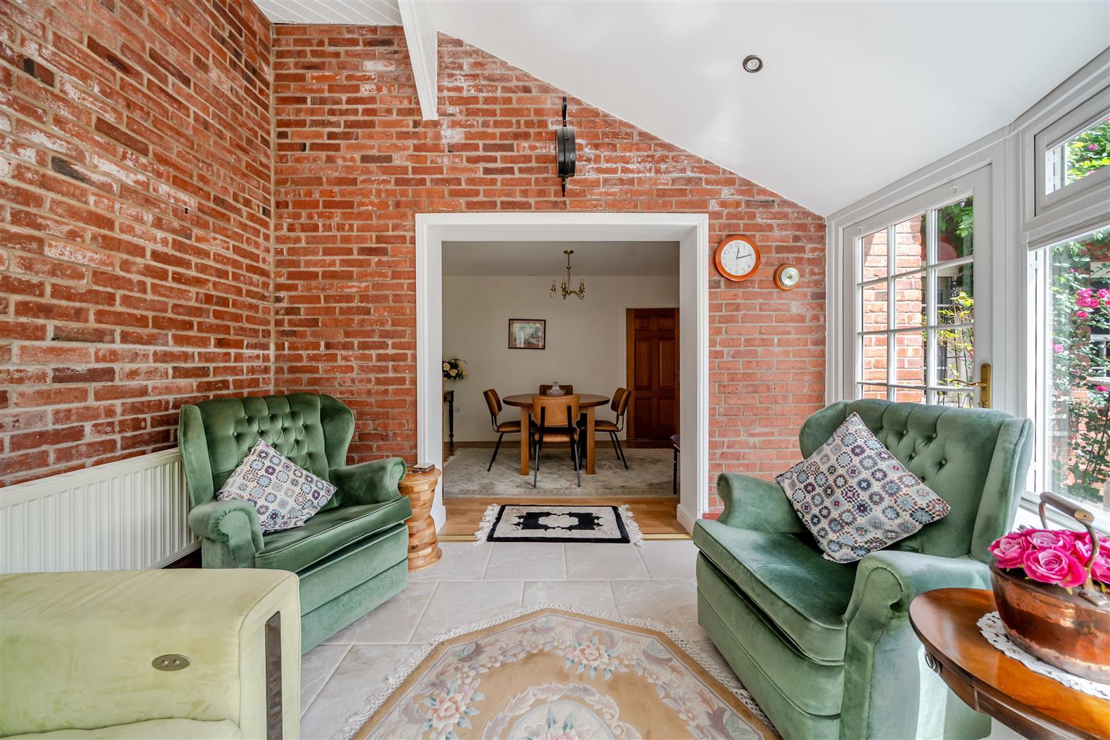 Property Image 8c617604-81b4-48cd-b2ef-323706d95f4e