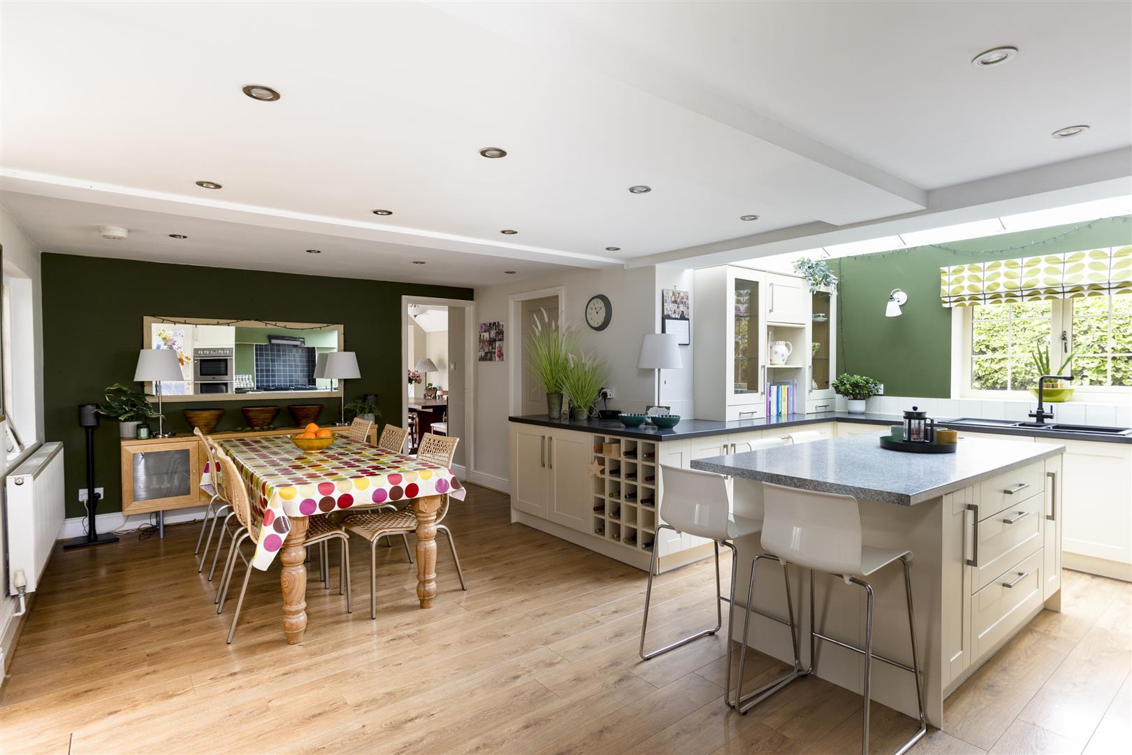 Property Image 8c669db7-f2d4-4e7d-b492-ed14bba1ade0