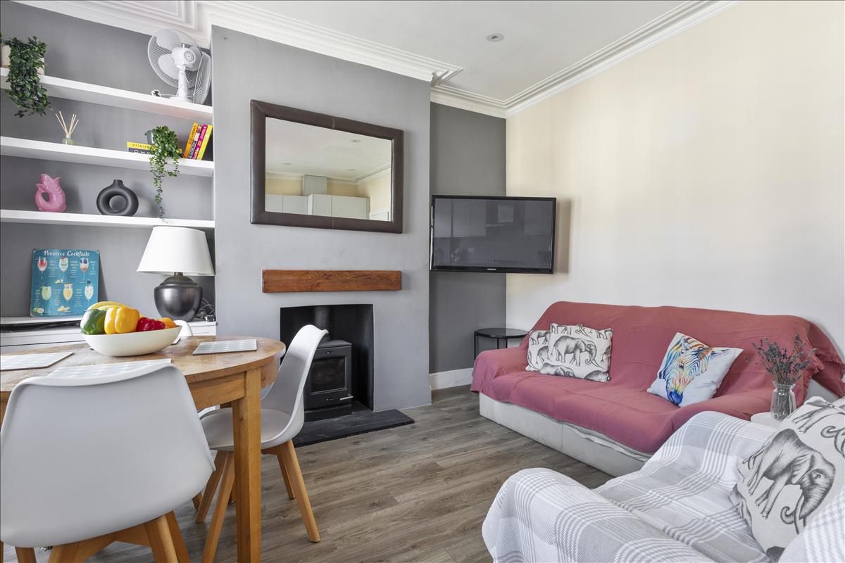 Property Image 8c6ace9f-9b3a-470a-afe5-3c9e70140bb6