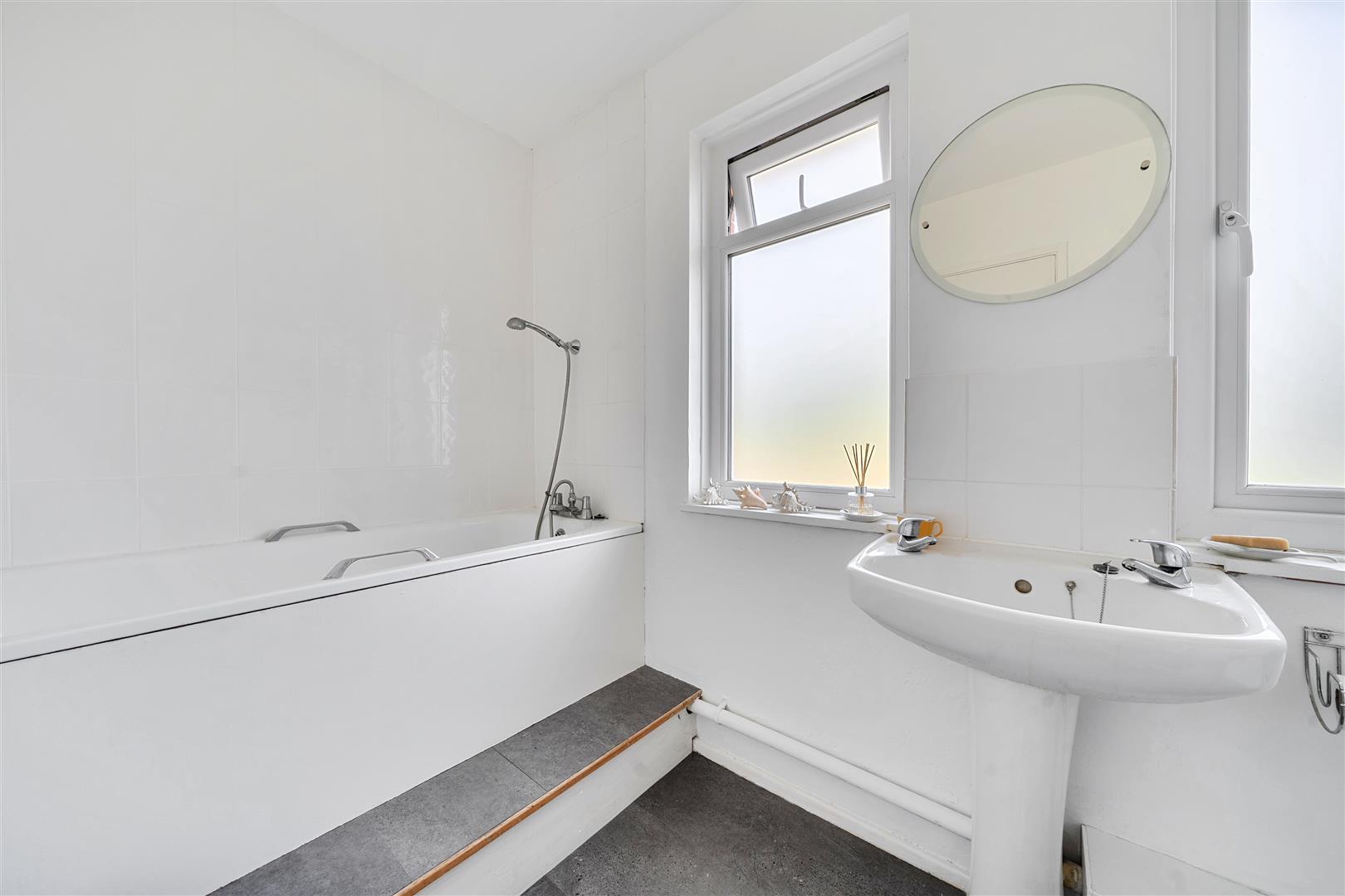 Property Image 8c6fb3ca-b2fa-4822-b89e-59d0056d6af1