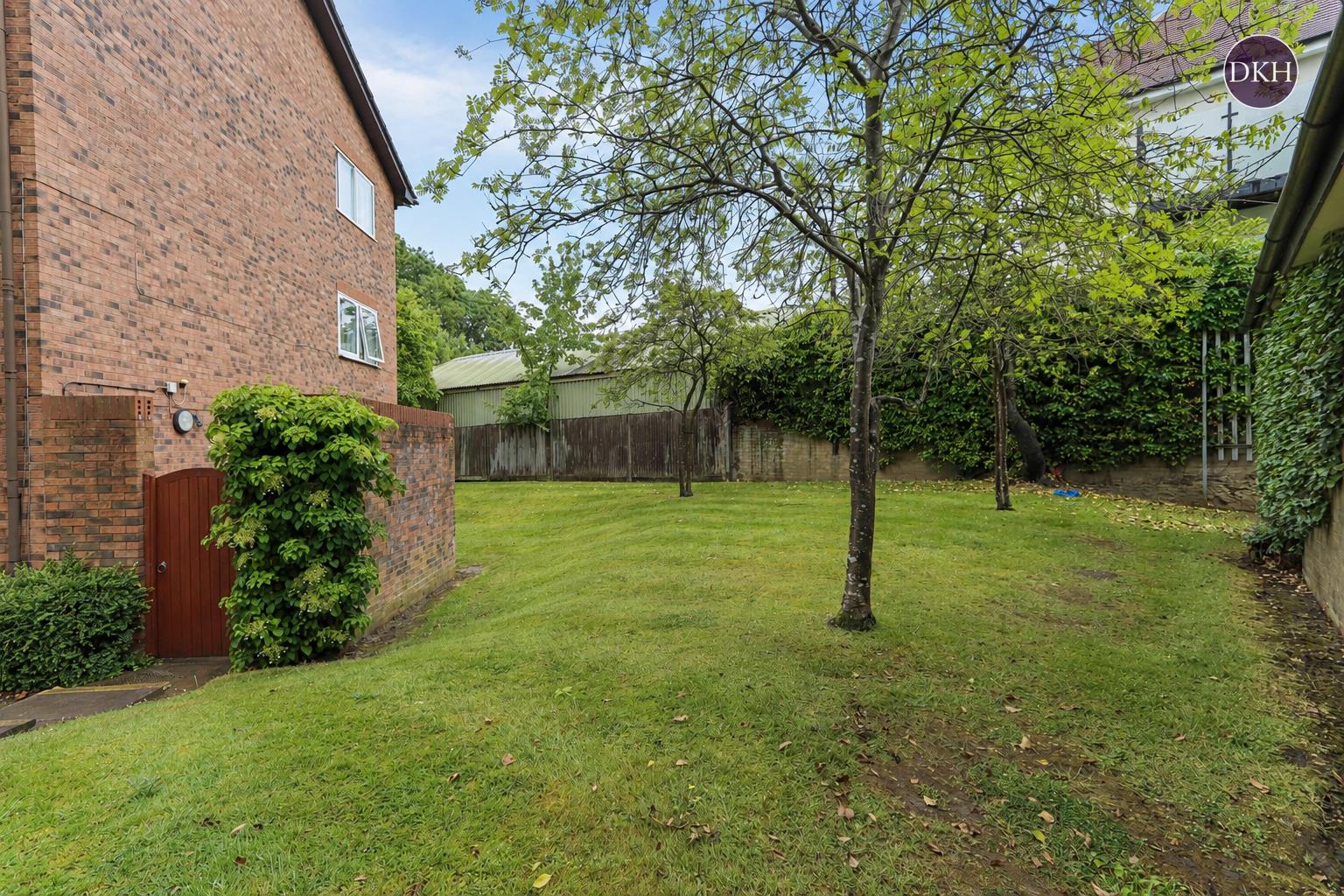 Property Image 8c7dce73-efe5-40e9-bf83-478e7d258781