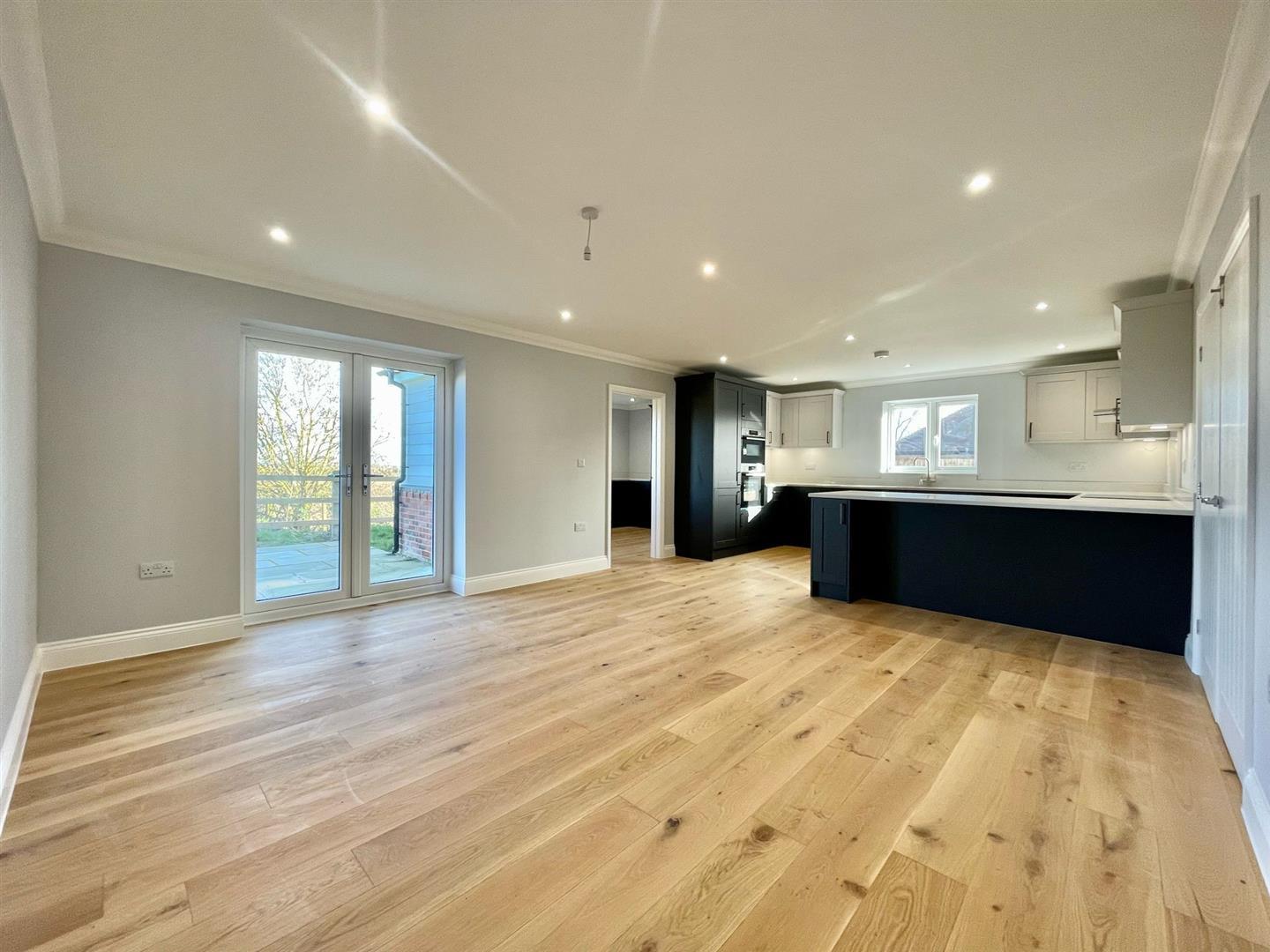 Property Image 8c80d895-df2e-4c2b-a946-8e561fb16c79