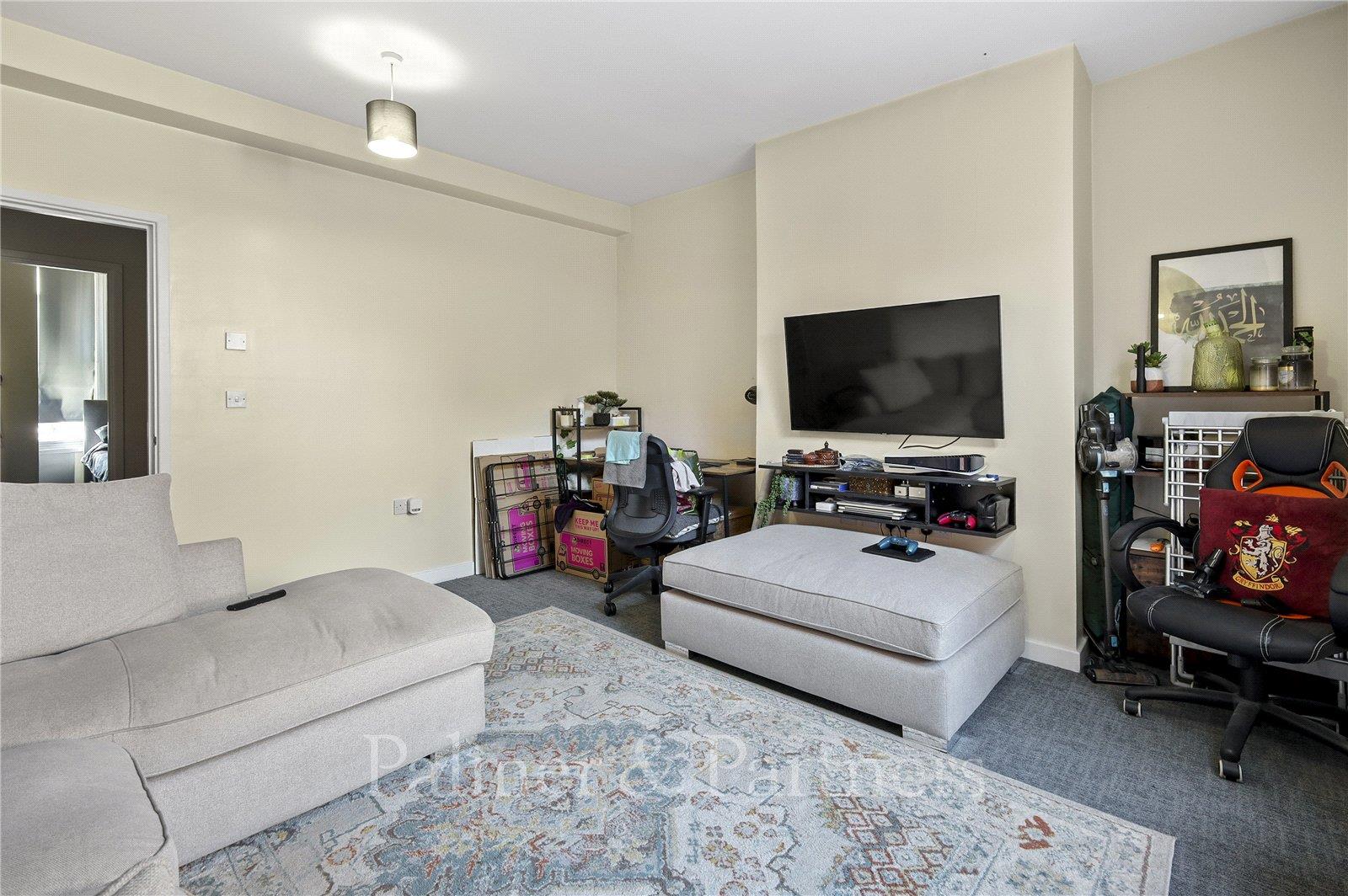 Property Image 8c8995d6-ac34-4880-b9c8-f9f085649eb1