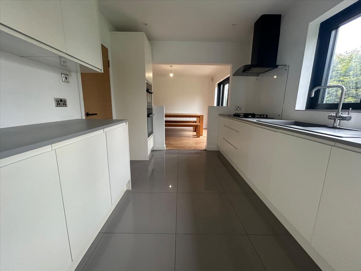 Property Image8c8d795b-6ba1-4e07-996e-99bd4aea9f6b
