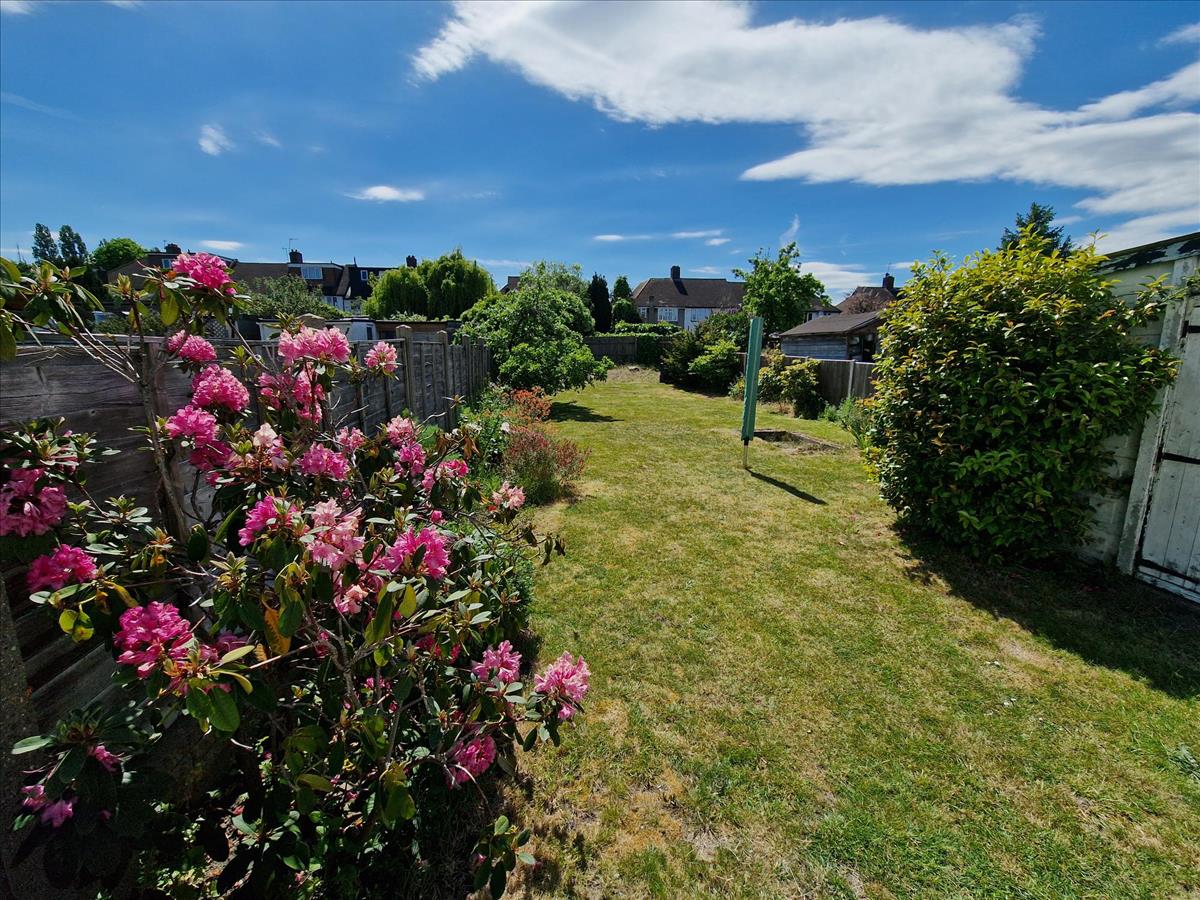 Property Image 8c8d9042-c4a2-4c4e-beb0-dd5e29b4926d