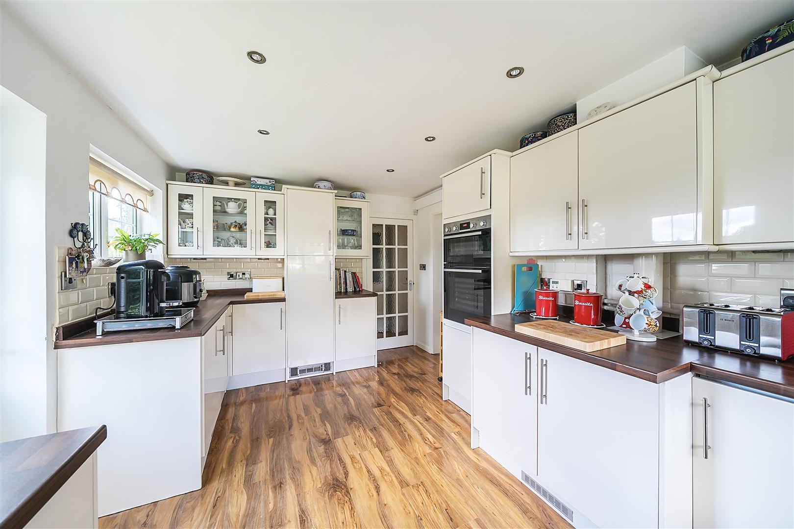 Property Image 8c8fe590-8126-4605-8e60-da599bccf932