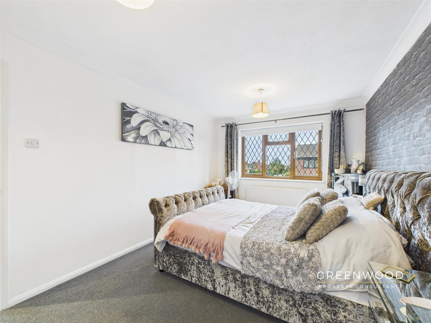 Property Image8c909438-b7a8-4fcf-a041-cd196acbd263
