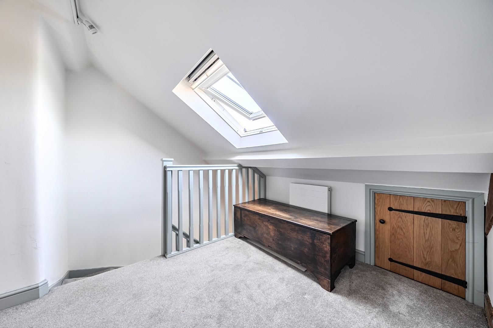 Property Image 8c95a34c-0f49-463a-b4fc-6d5e091afbcc