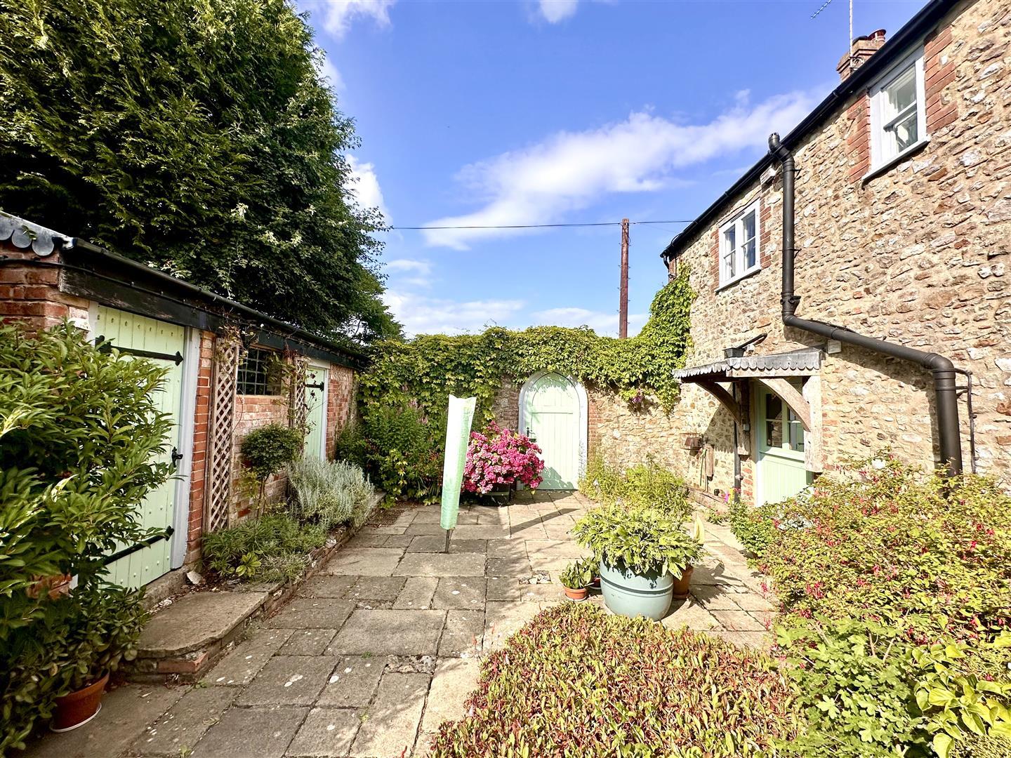 Property Image 8cbacdee-3bff-4b6d-a76c-04b0e18dba53