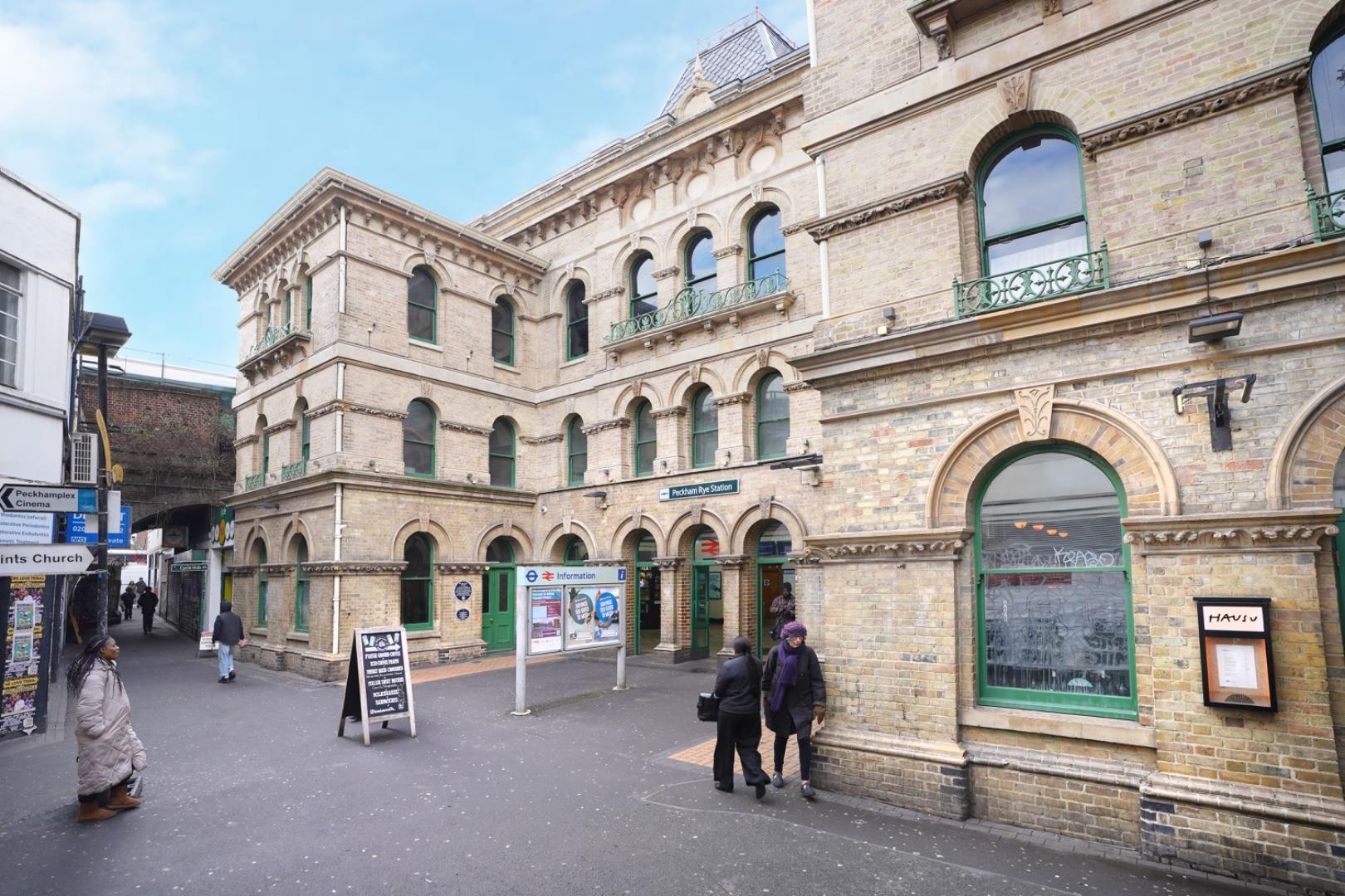 Property Image 8cbcb51f-12a7-446f-bf7e-f04355df368c