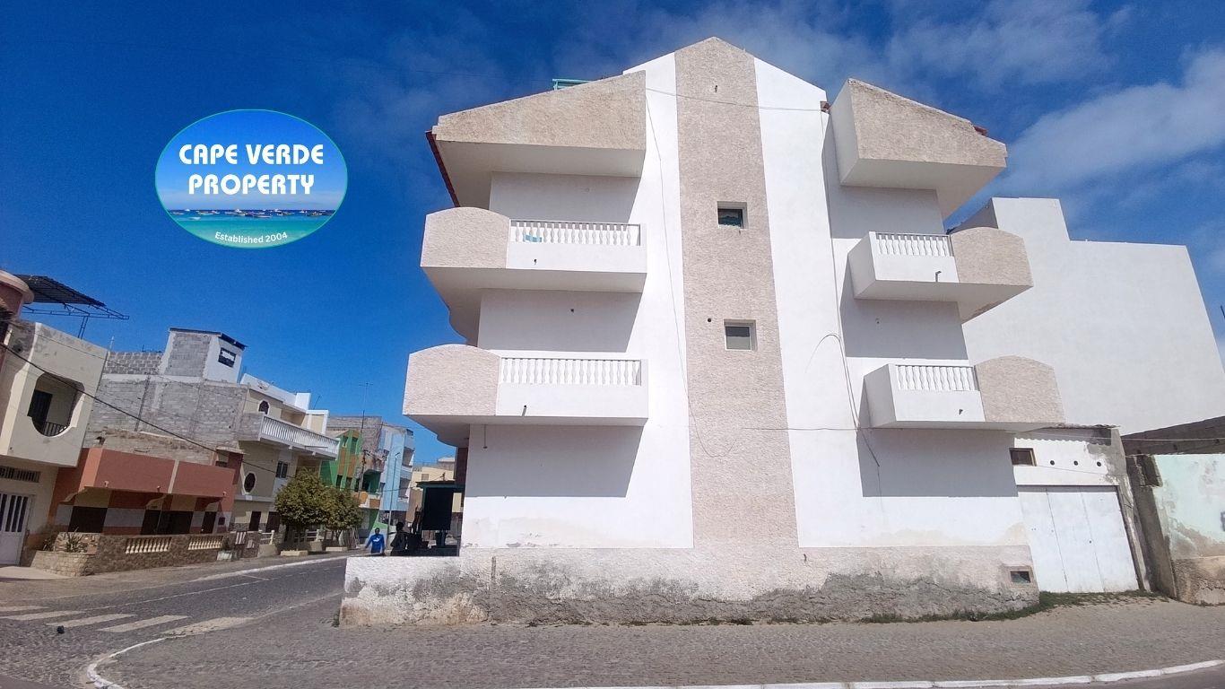 Property Image 8cc80f66-5f60-4d31-9ec1-cd9297953410