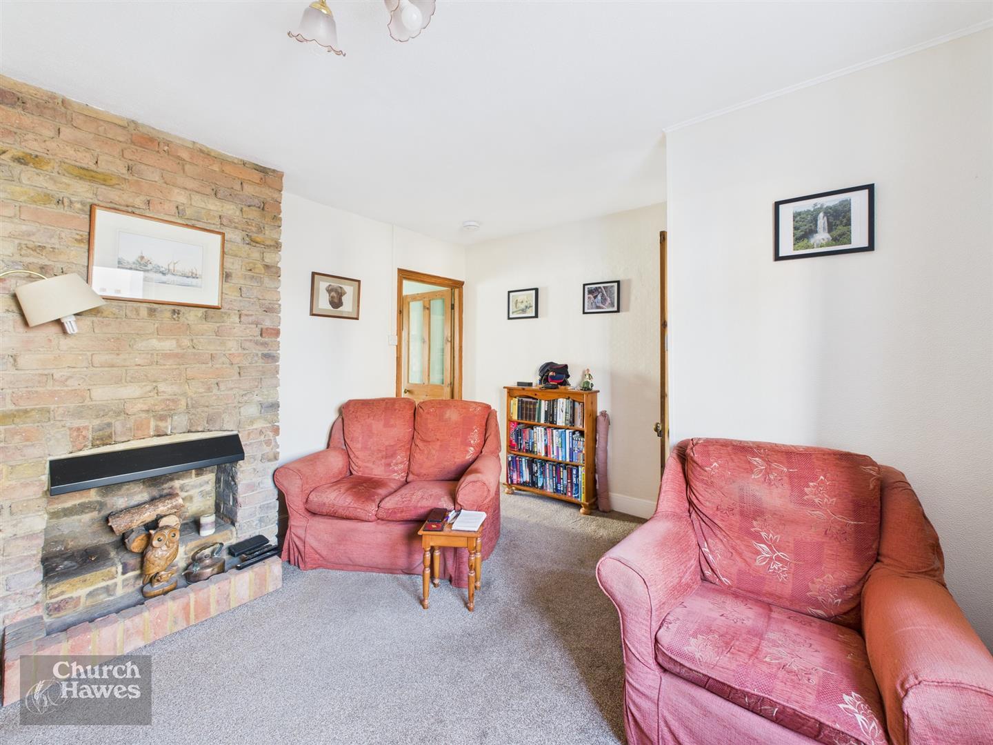 Property Image 8cd355cc-f661-46ab-bec4-4ed6736e8696