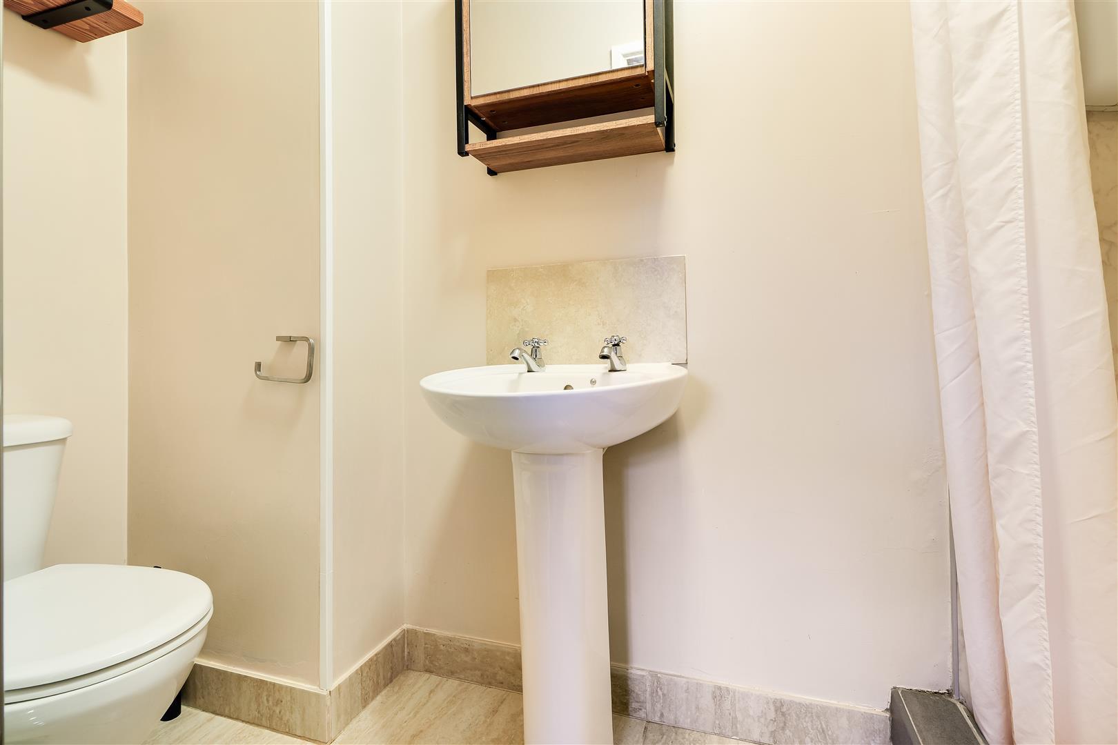 Property Image 8cdabba9-74f8-41c0-b75c-c327de531fff