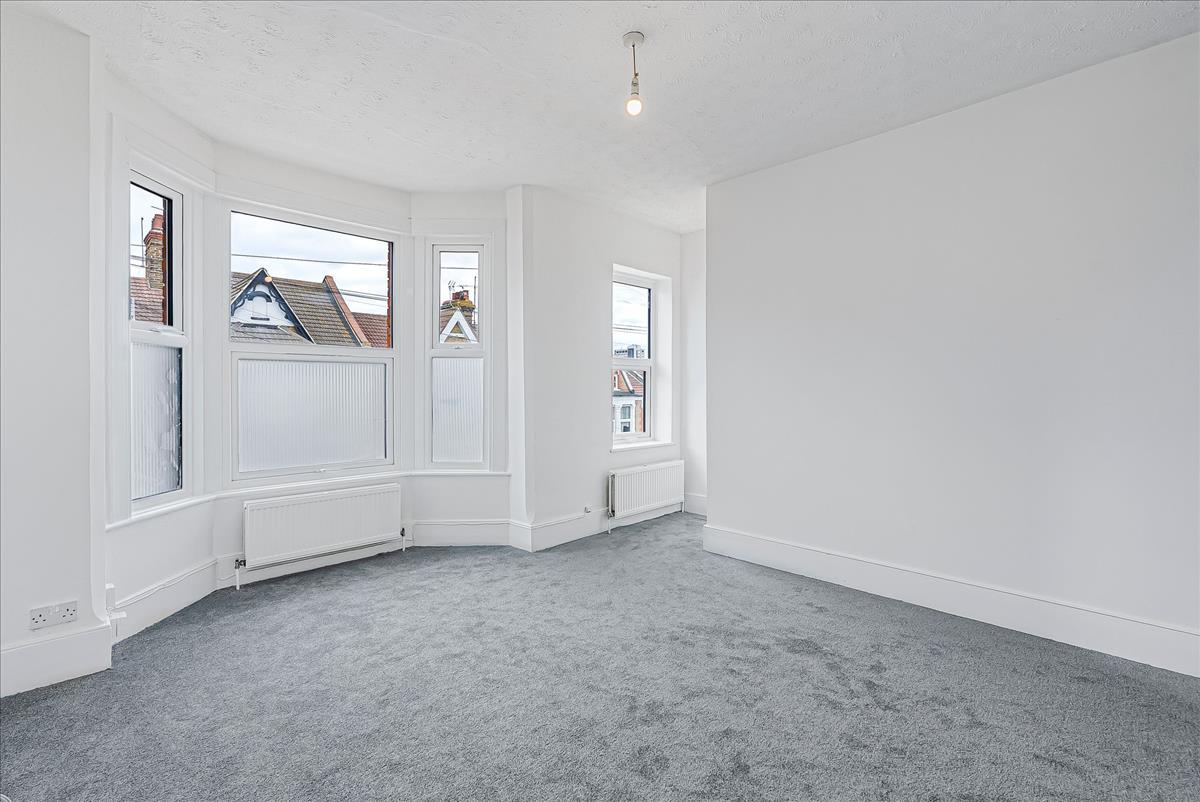 Property Image 8ce346eb-046d-423a-8436-3c8be042c329