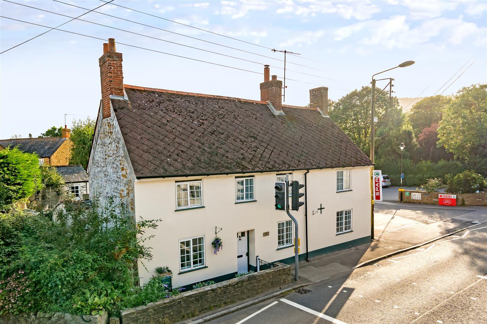 Property Image 8ce39a95-e1e8-4e1a-b692-059155627963