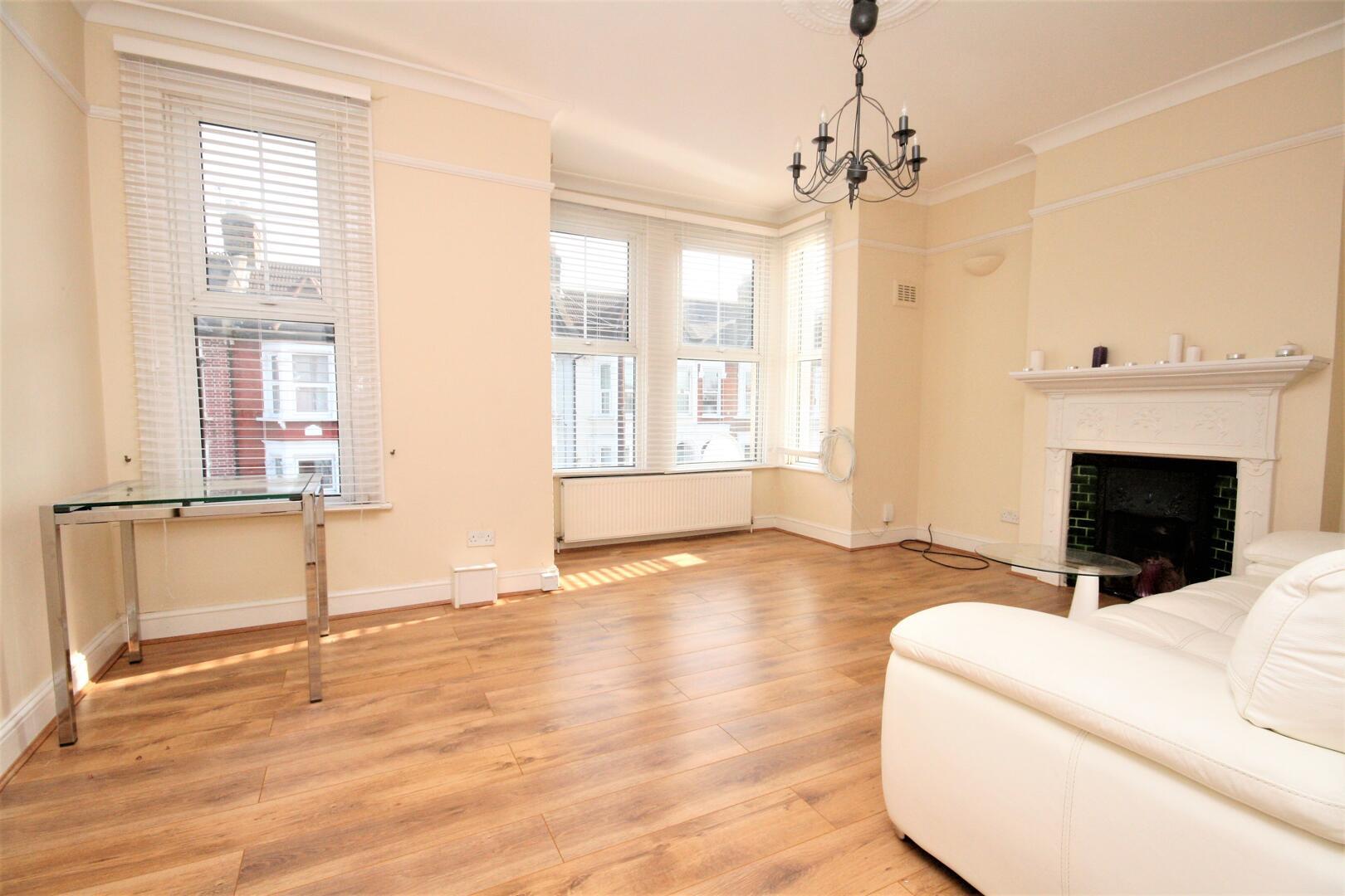 Property Image 8ce4b6b3-ccc5-4278-a2c9-02b367e4818a