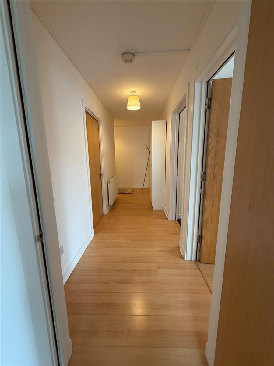 Property Image 8ce6de6f-9614-46f6-94ab-8c7e74377a28