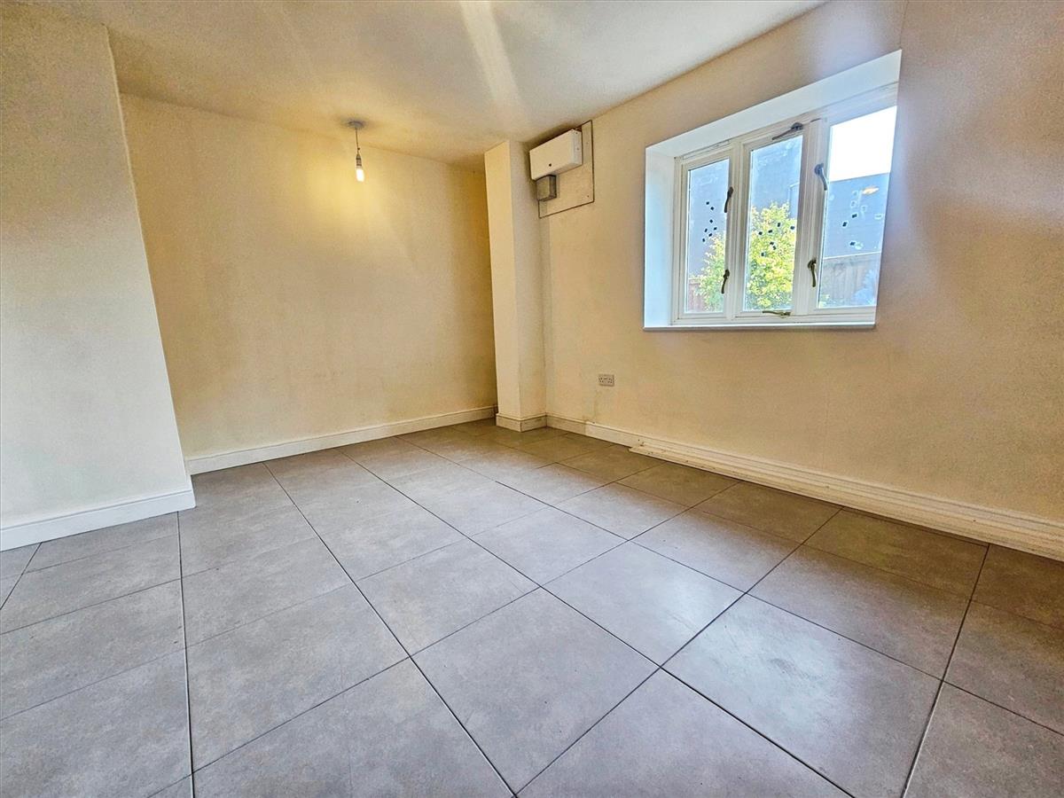 Property Image 8ced3e22-a93e-4fb2-859c-4f7bfce9e83b